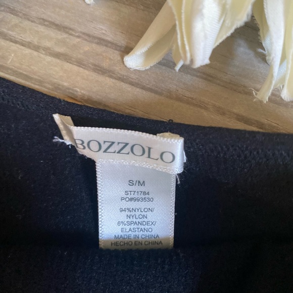 Like New Bozzolo black one strapped cropped top  4/16$ - Picture 3 of 4